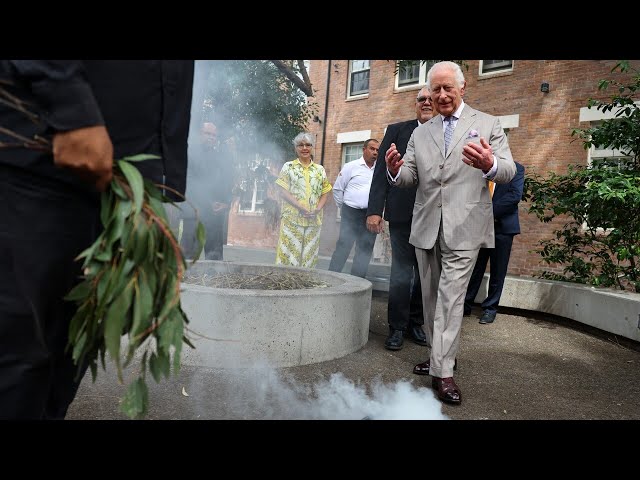 ⁣King Charles attends Indigenous smoking ceremony in Sydney