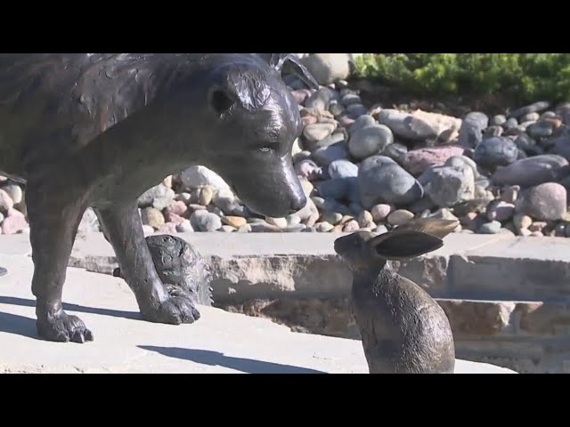 ⁣Memorial honors lives of over 1,000 pets who died in the Marshall Fire