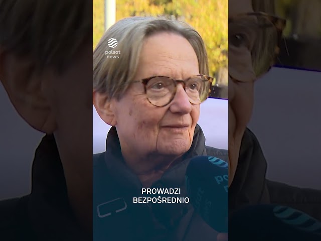 Agnieszka Holland protestuje pod oknami premiera