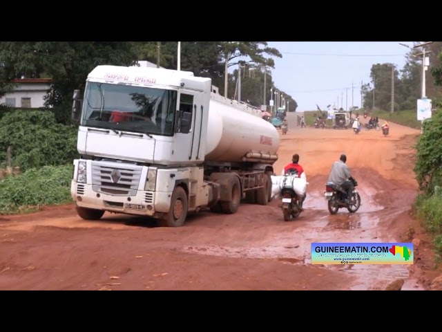 ⁣Mamou Dalaba : une route parsemée de nids-de poule