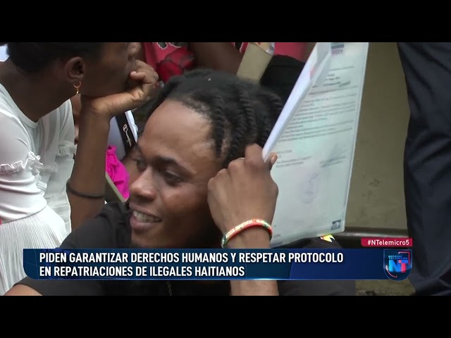 ⁣Largas filas en embajada haitiana para obtener documentos