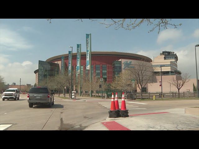 ⁣Denver's mayor says Nuggets, Avs will stay at Ball Arena through 2050