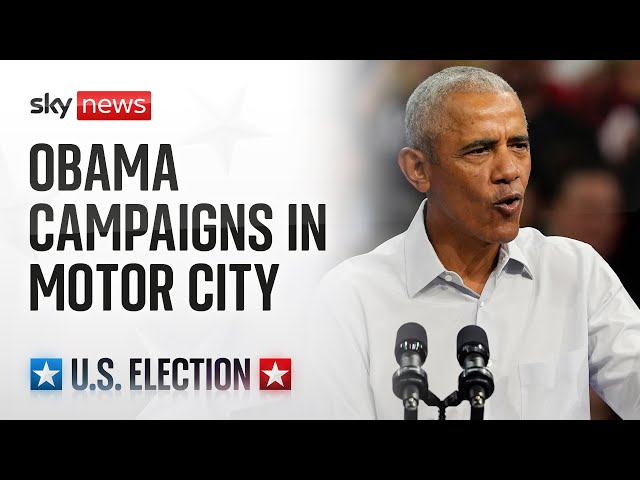 ⁣Former US President Barack Obama addresses a rally in Detroit in Michigan