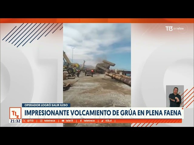 ⁣Operador salvó de milagro: Impactante volcamiento de grúa en plena faena