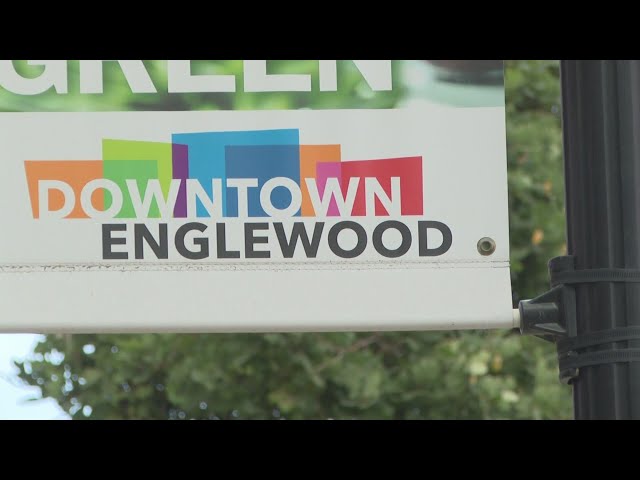 ⁣People encouraged to shop local in Englewood