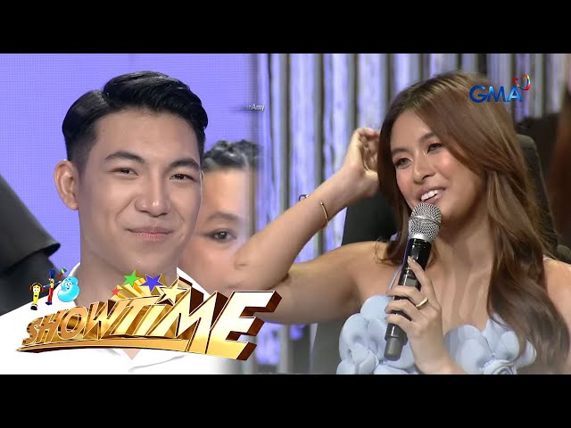 ⁣‘What can’t you do?!’ - Gabbi Garcia to Darren Espanto (Magpasikat 2024) | It's Showtime