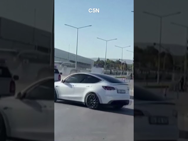 ⁣ATENTADO TERRORISTA en TURQUÍA