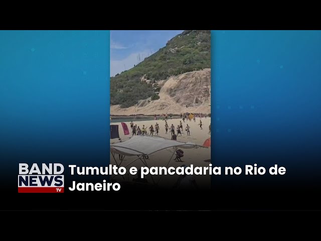 ⁣Torcedores do Peñarol colocam fogo em ônibus | BandNews TV