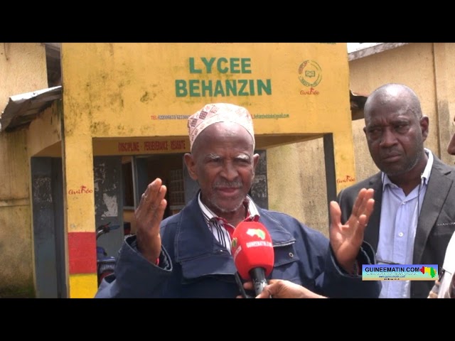 ⁣SOS pour le lycée Béhanzin (Dalaba) : suivez le doyen Abdoulaye Barry (APEAE) en poular