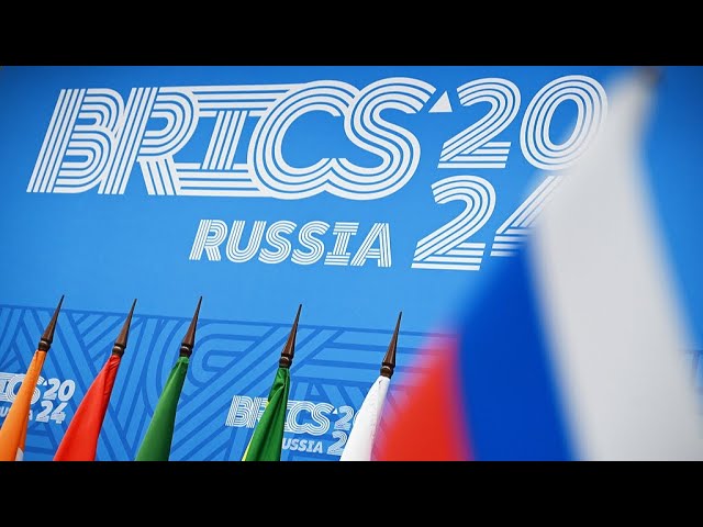 ⁣Le président Xi Jinping participe à la réunion en format élargi du sommet des BRICS