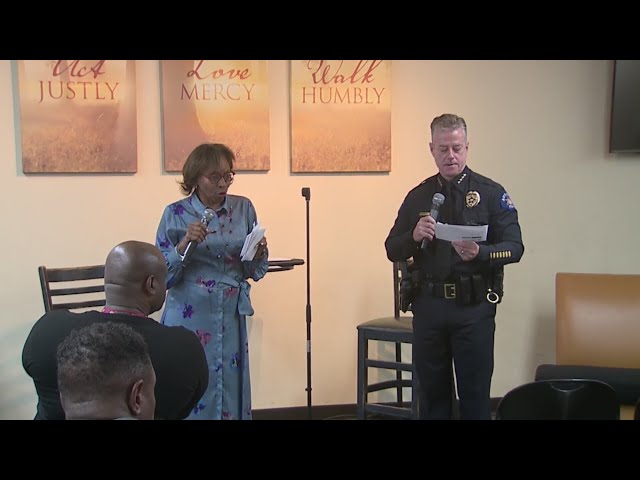 ⁣Sen. Rhonda Fields, new Aurora police chief hold town hall