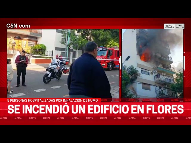 ⁣INCENDIO en un EDIFICIO en FLORES: 8 PERSONAS HOSPITALIZADAS por la INHALACIÓN de HUMO