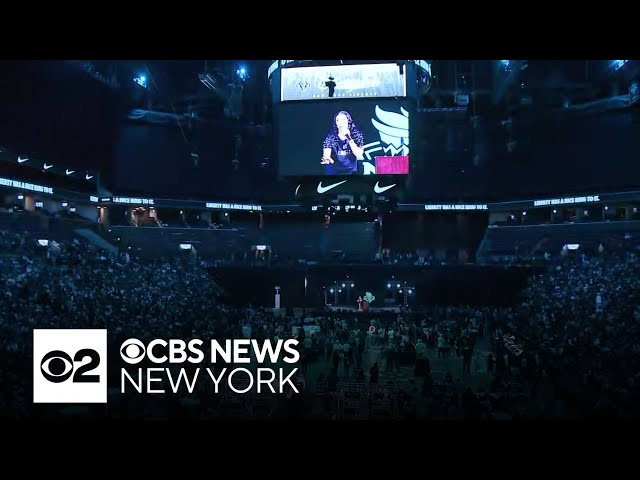 ⁣New York Liberty championship celebrations continue at Barclays Center