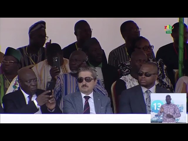 ⁣17e édition du SIAO: le Président du Faso, le Capitaine Ibrahim Traoré a donné le top de départ