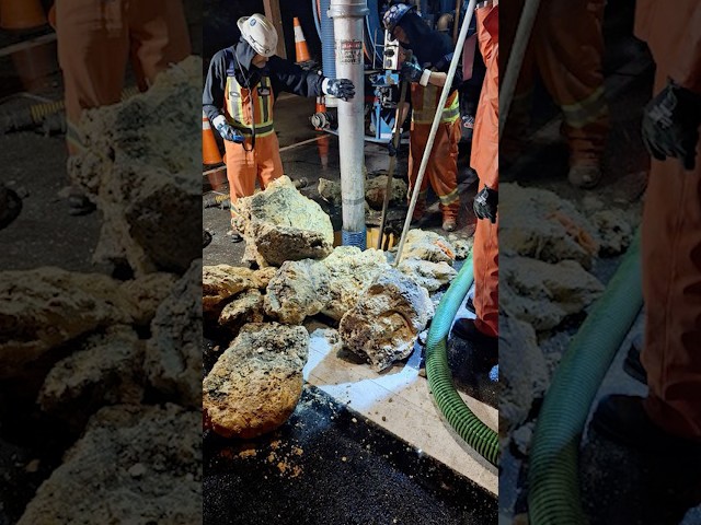 ⁣50 tonne "fatberg" of grease and oil removed from BC city's sewer  #MetroVancouver