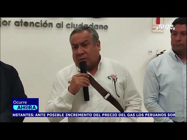 ⁣Premier Adrianzén anuncia ley para prohibir dos pasajeros en una moto