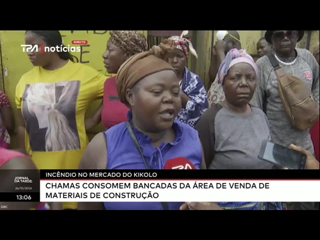 ⁣Incêndio no mercado do Kikolo - Chamas consomem bancadas da área de vendas...