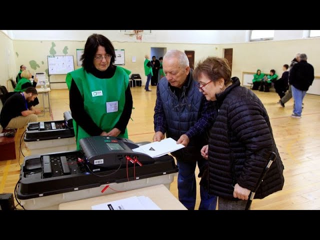 ⁣High voter turnout in Georgia's pivotal parliamentary elections