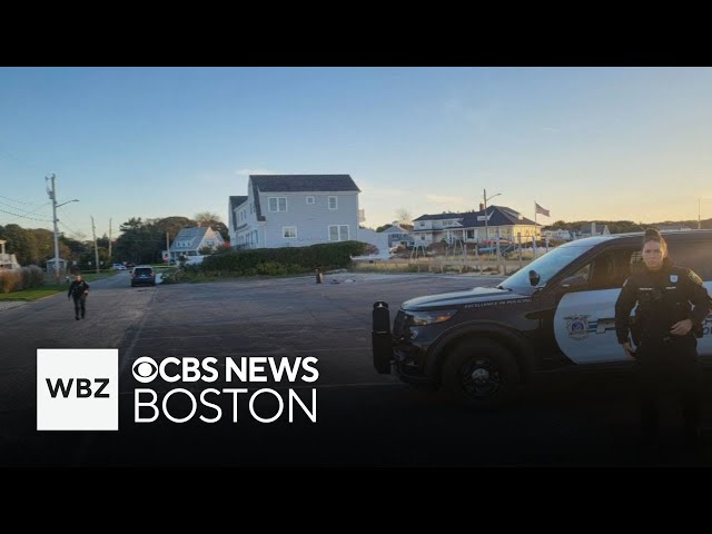 ⁣2 men found dead in parking lot at Englewood Beach in Yarmouth