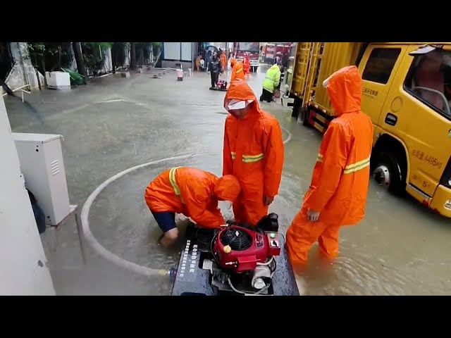 ⁣Sanya streets submerged as heavy rain from Typhoon Trami pummels Hainan