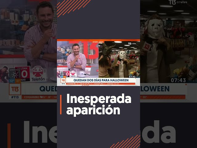 ⁣La inesperada aparición en pantalla de reportera en despacho en vivo sobre Halloween