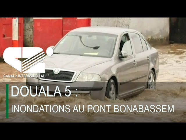 ⁣DOUALA 5 :  INONDATIONS AU PONT BONABASSEM