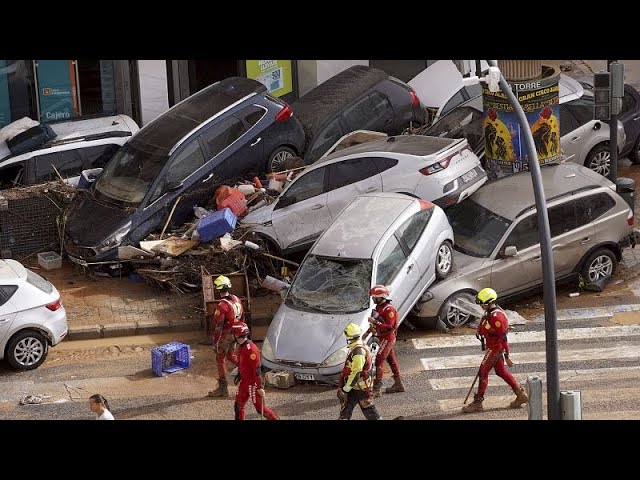 ⁣No Comment : L’Espagne se mobilise face à la pire inondation du siècle