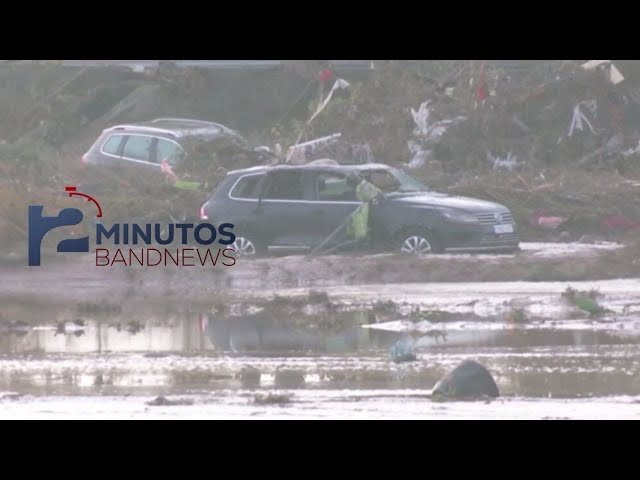 ⁣BandNews em 2 Minutos (31/10/24 - Manhã) Sobe para 95 número de mortos em enchentes na Espanha