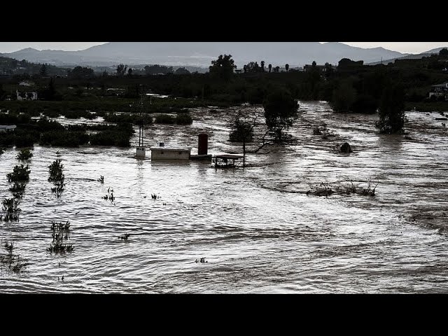 ⁣Espagne : les opérations de sauvetage se poursuivent après les inondations