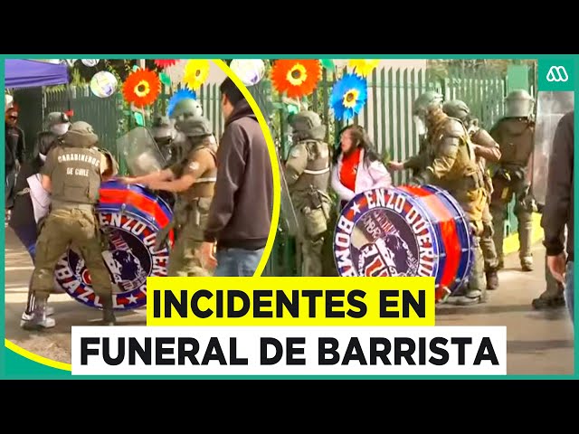 ⁣Incidentes en funeral de alto riesgo: Carabineros intenta dispersar a hinchas