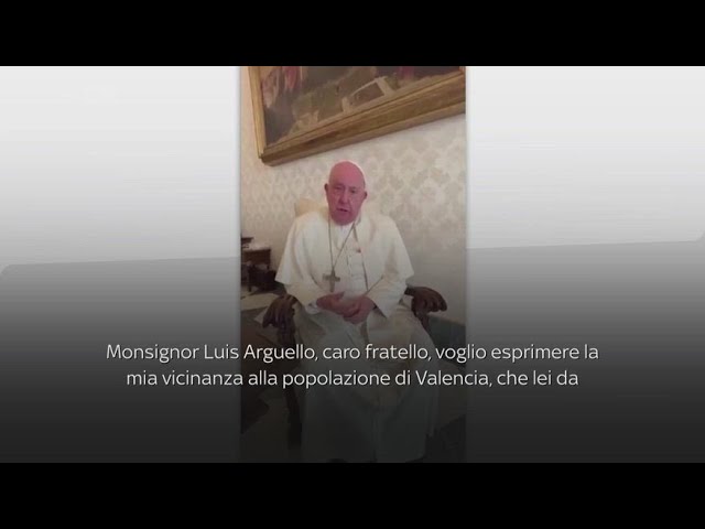 ⁣Papa Francesco prega per le vittime dell'alluvione in Spagna