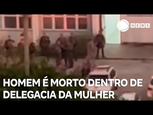 ⁣Homem é morto a tiros dentro de Delegacia da Mulher em SP