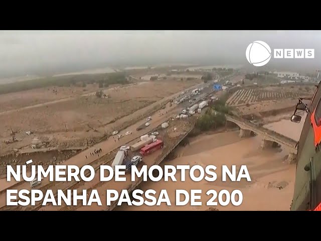 ⁣Número de mortos com as chuvas na Espanha passa de 200