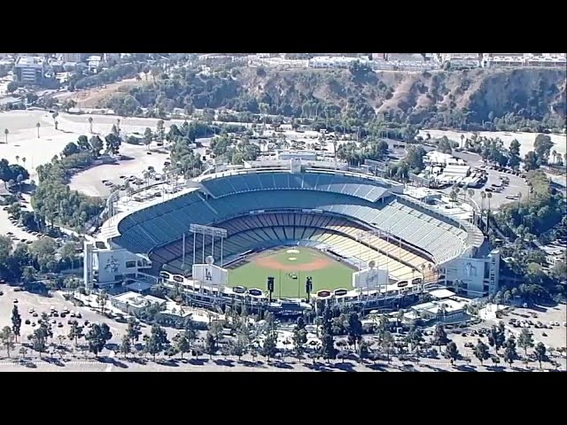 ⁣LIVE: City of Los Angeles holds parade celebrating Dodgers World Series win