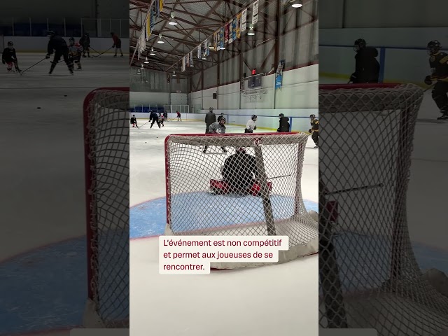 ⁣Grande fête du hockey féminin à Baie-Comeau | Vidéojournal