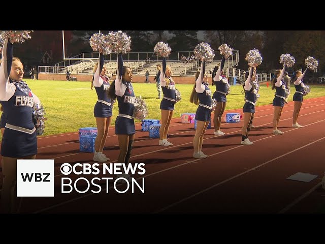 ⁣Framingham cheerleaders raise more than $10,000 for Ellie Fund