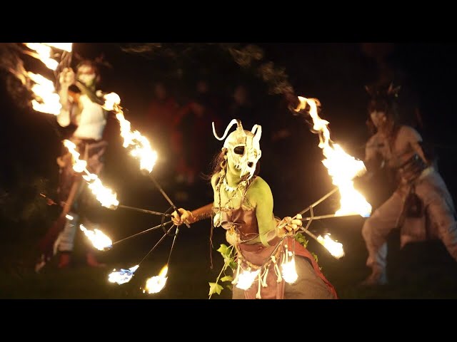 ⁣Hundreds enjoy the return of Samhuinn Fire Festival in Edinburgh