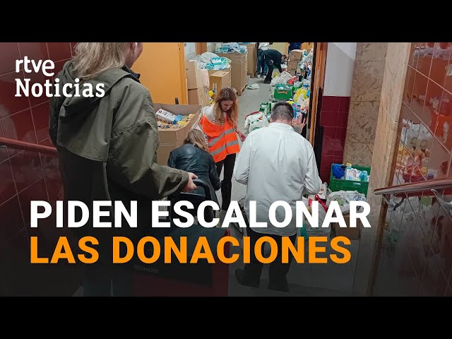 ⁣DANA: Los CENTROS de RECOGIDA de ALIMENTOS y ROPA para los DAMNIFICADOS ESTÁN DESBORDADOS | RTVE