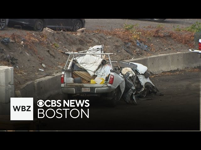 ⁣Methuen crash on I-495 leaves 2 dead, 2 injured