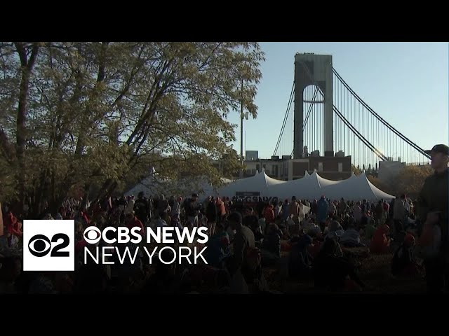 ⁣NYC Marathon 2024 first wave takes off from Staten Island