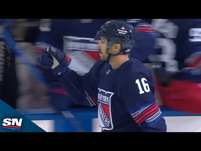 ⁣Rangers' Vincent Trocheck Scores Career Goal No. 200 vs. Islanders