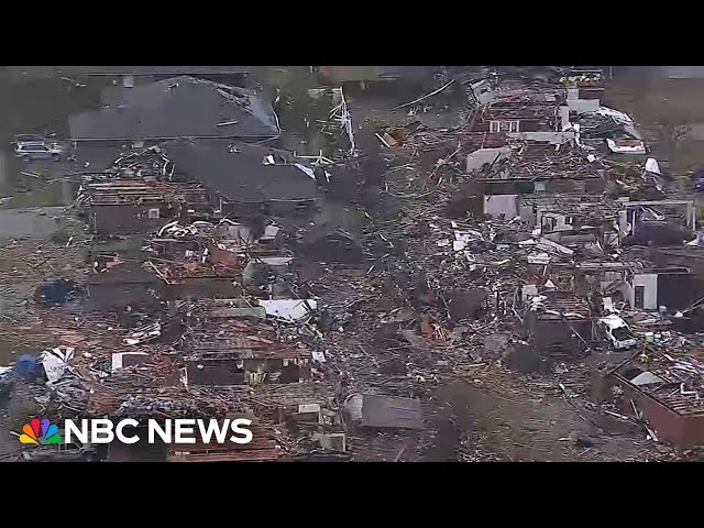 ⁣See it: Chopper footage shows widespread damage after overnight Oklahoma tornadoes