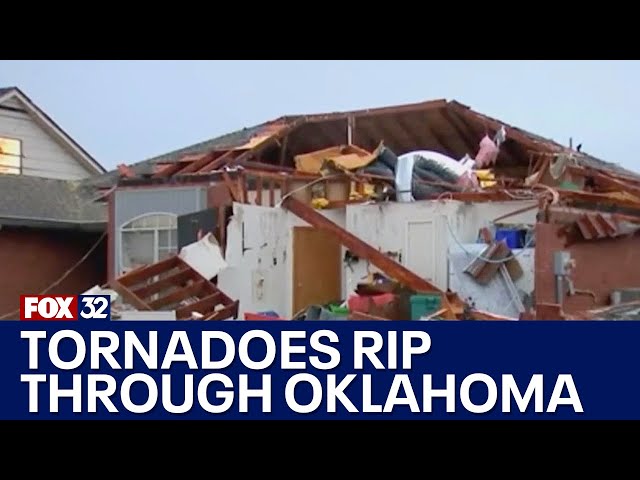 ⁣Dozen injured after tornadoes rip through Oklahoma