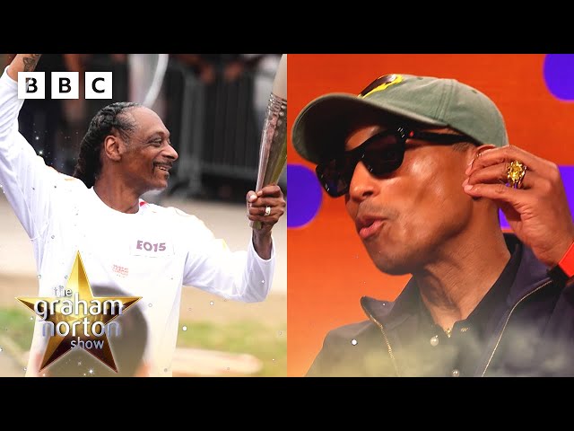 ⁣Pharrell Williams LOVES Snoop Dogg's good vibes! | The Graham Norton Show - BBC