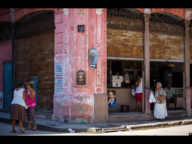 ⁣Info Martí | La economía cubana toca fondo