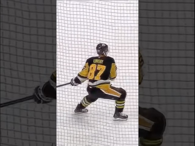 ⁣Sidney Crosby Just Keeps Scoring 