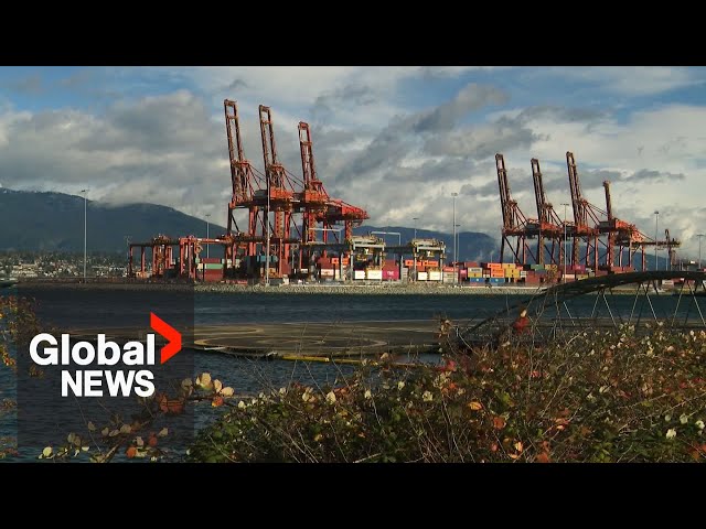 ⁣Lockout of 700 foreman begins at BC ports after no deal reached between 2 sides