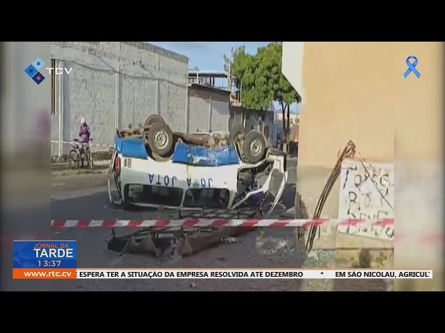 ⁣Acidente aparatoso com elevados danos materiais e três feridos na cidade do Mindelo