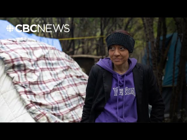 ⁣A night searching for Ottawa's hardest-to-reach homeless