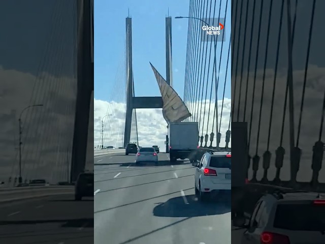 ⁣High-speed winds rip roof off truck on BC bridge #BCStorm 